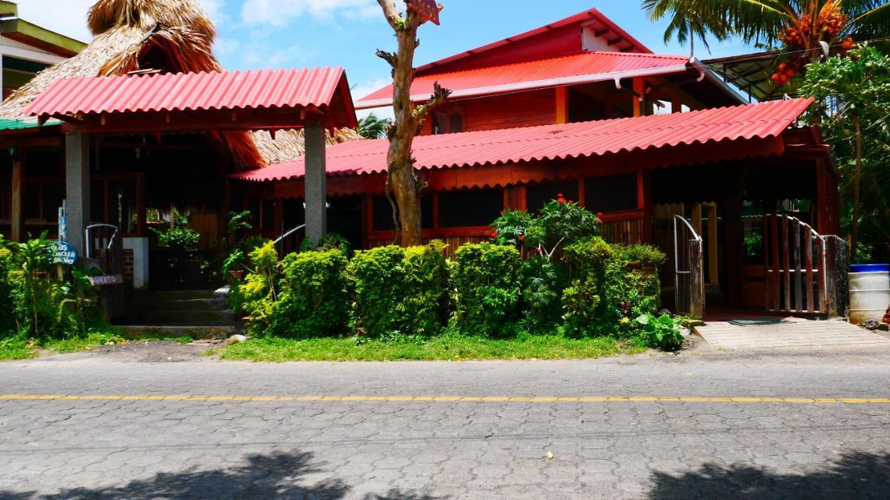 Hotel Restaurante Los Cocos Santa Cruz エクステリア 写真