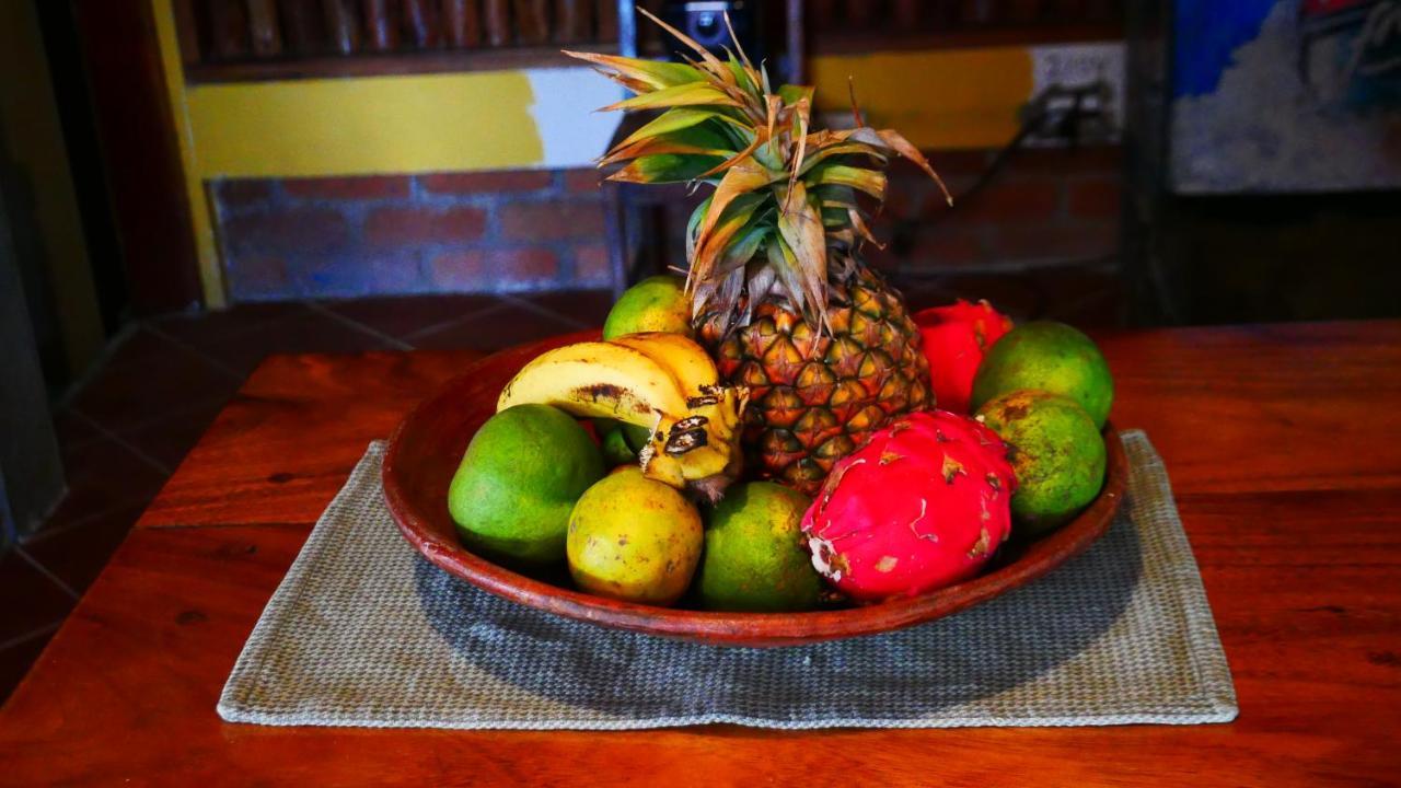 Hotel Restaurante Los Cocos Santa Cruz エクステリア 写真