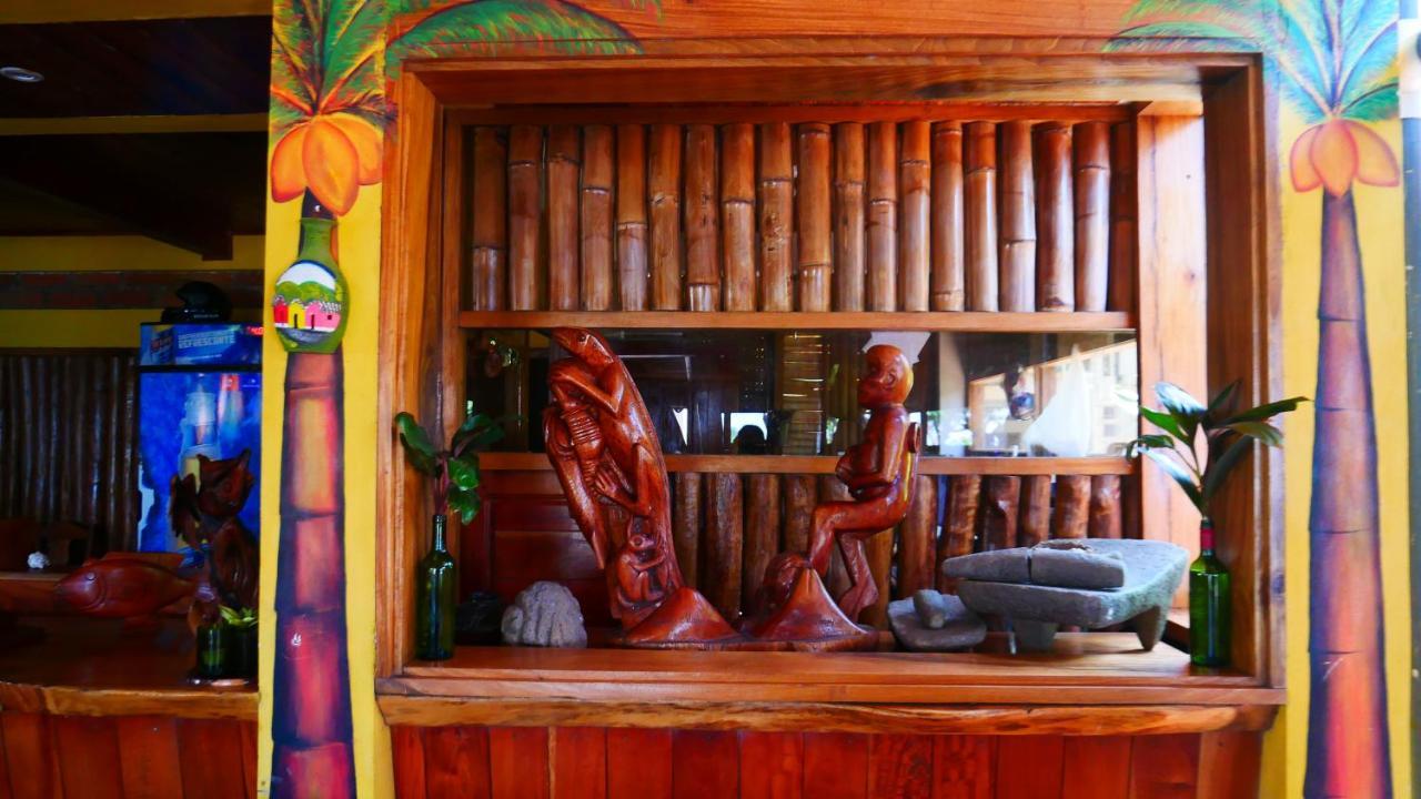 Hotel Restaurante Los Cocos Santa Cruz エクステリア 写真