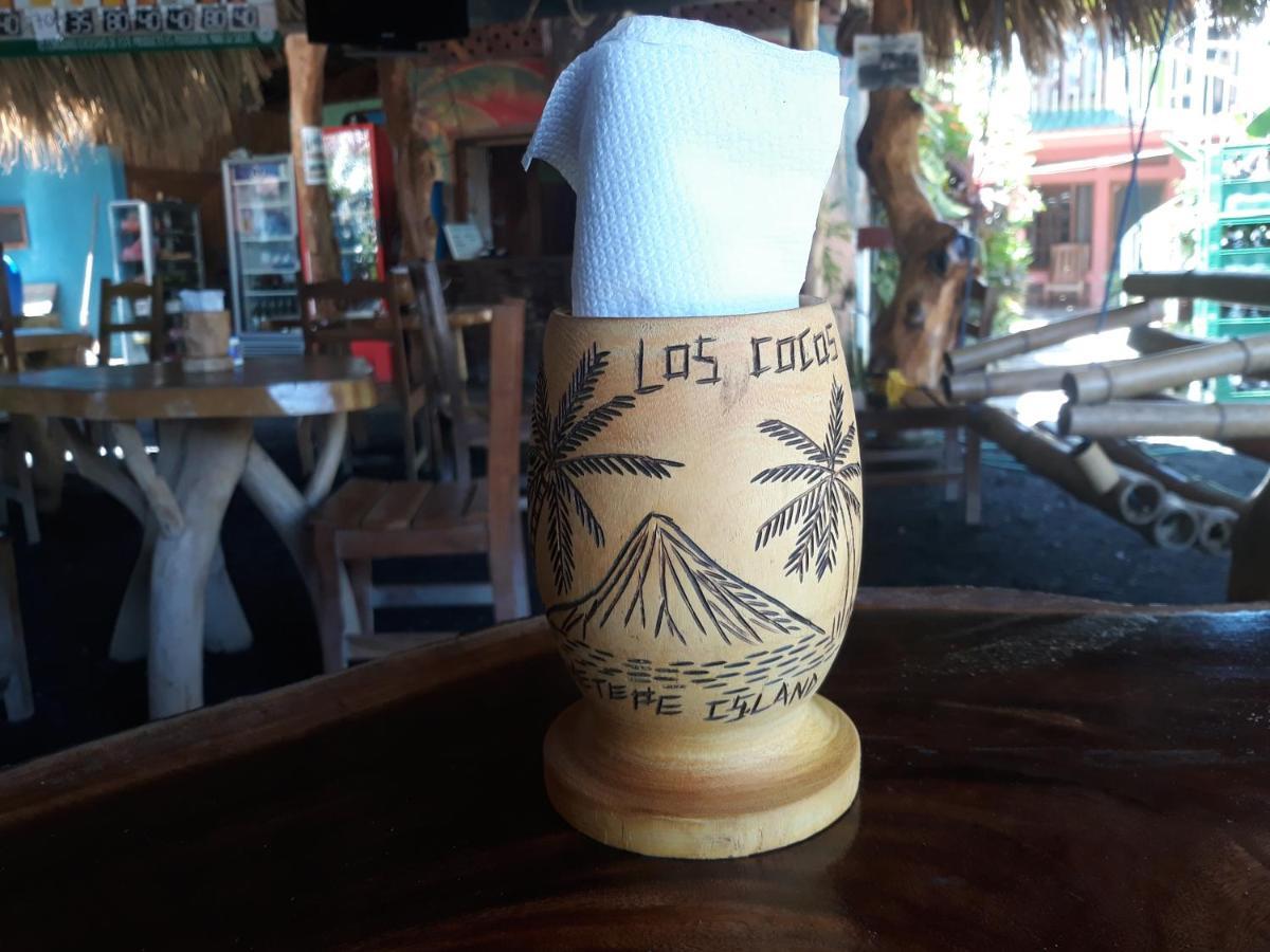 Hotel Restaurante Los Cocos Santa Cruz エクステリア 写真